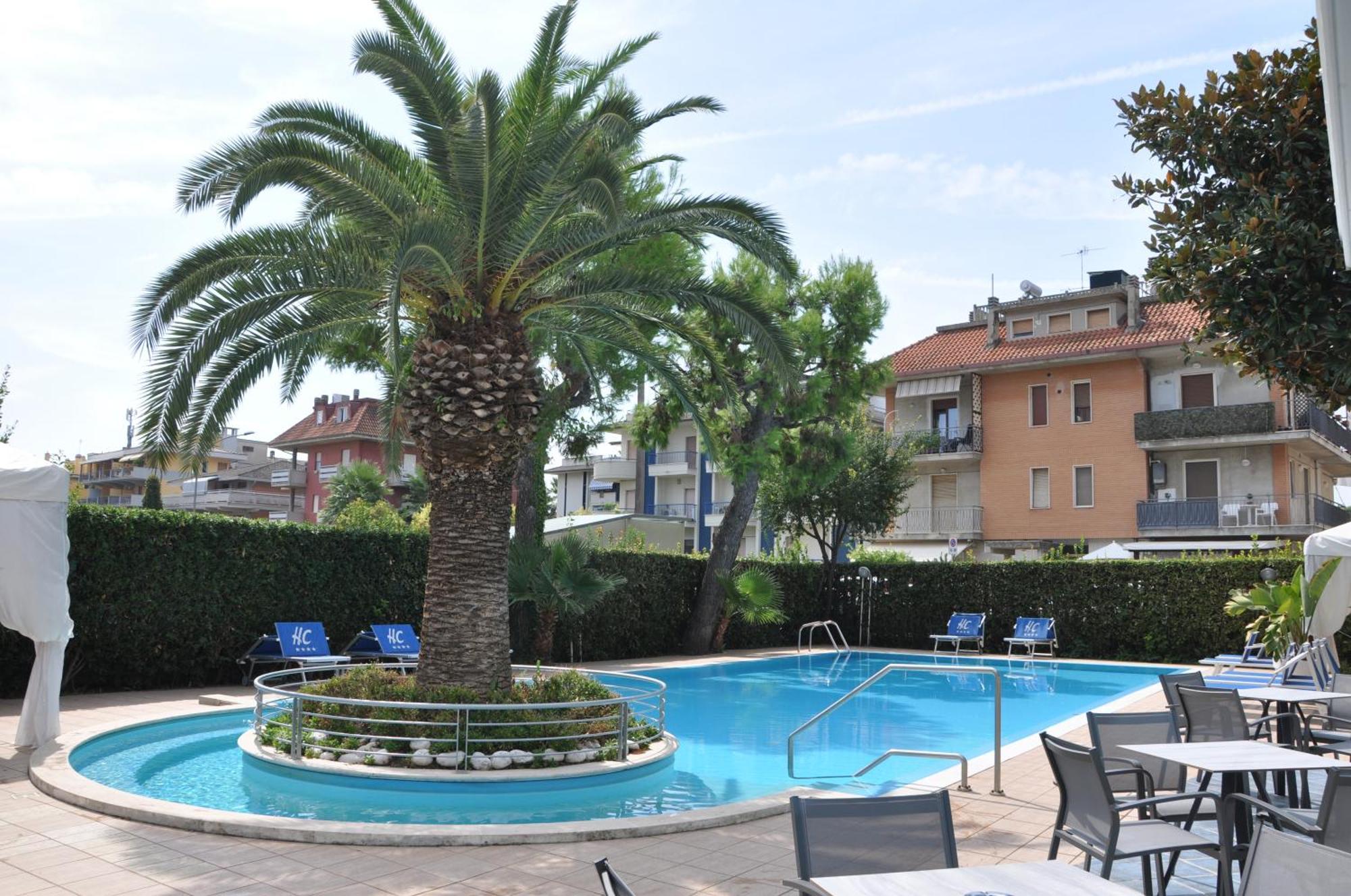 Hotel Haus Charlotte San Benedetto del Tronto Kültér fotó
